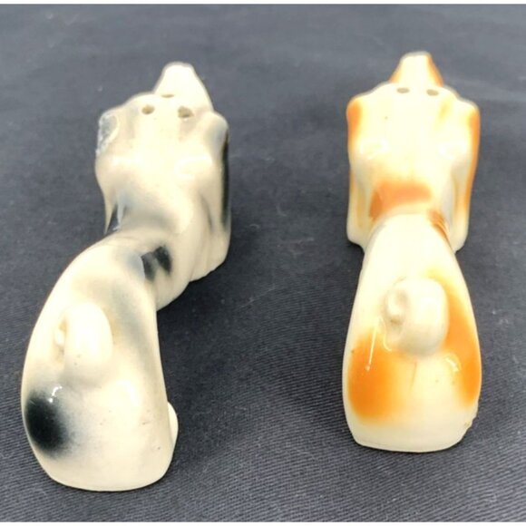 Long Dog Salt and Pepper Shakers Weiner Dachshund Porcelain 4.25" Vintage - Picture 4 of 8